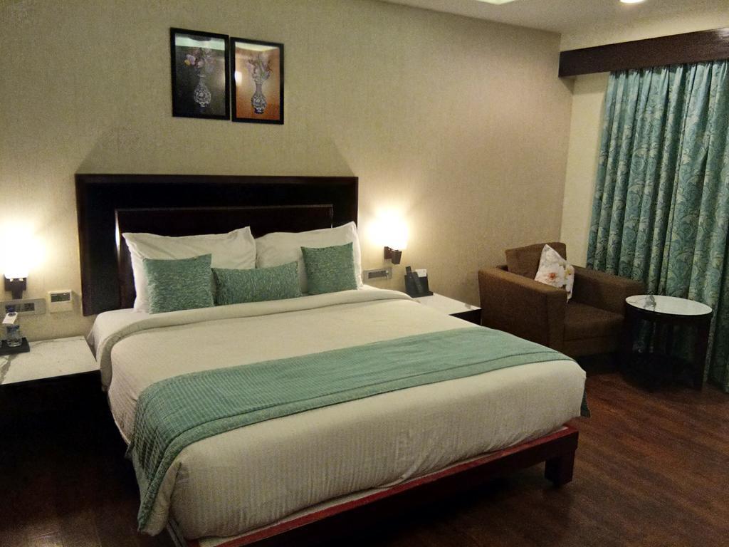 Fortune Select Grand Ridge - Member ITC Hotel Group Tirupati Exterior foto